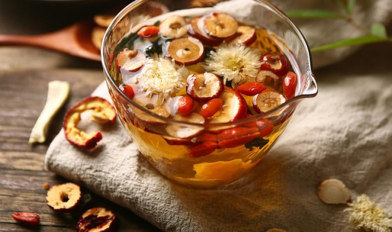 銷售支持:蓓蕾金菜食品提供促銷活動策劃文案,物料,廣告宣傳及部分