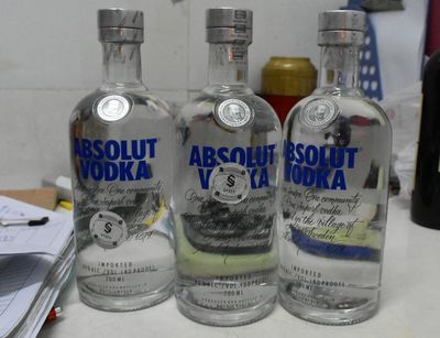 深夜突擊!佛山昨晚清查酒類經營單位124家、查扣酒類產品281支!